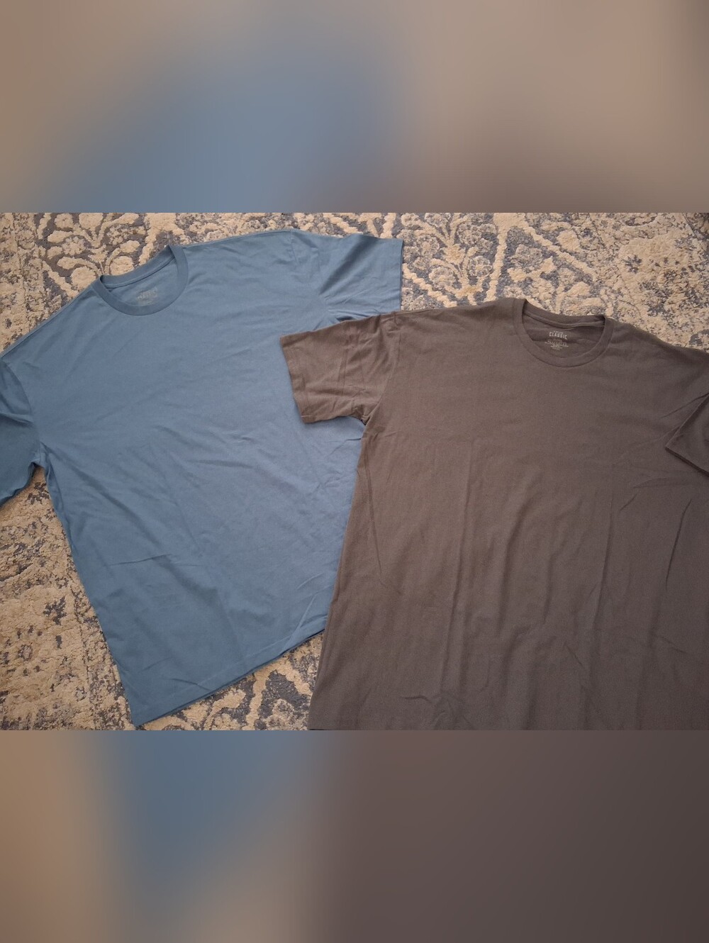 True Classic Short Sleeve Tshirts-lot Of 2 XXL